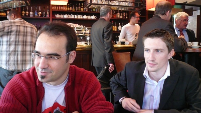 Sur la route de Tokyo (Paris-Seoul) Sur la route de Tokyo (Paris-Seoul)