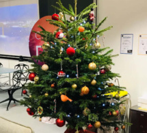 On vous souhaite un Joyeux Noel à vous tous On vous souhaite un Joyeux Noel à vous tous